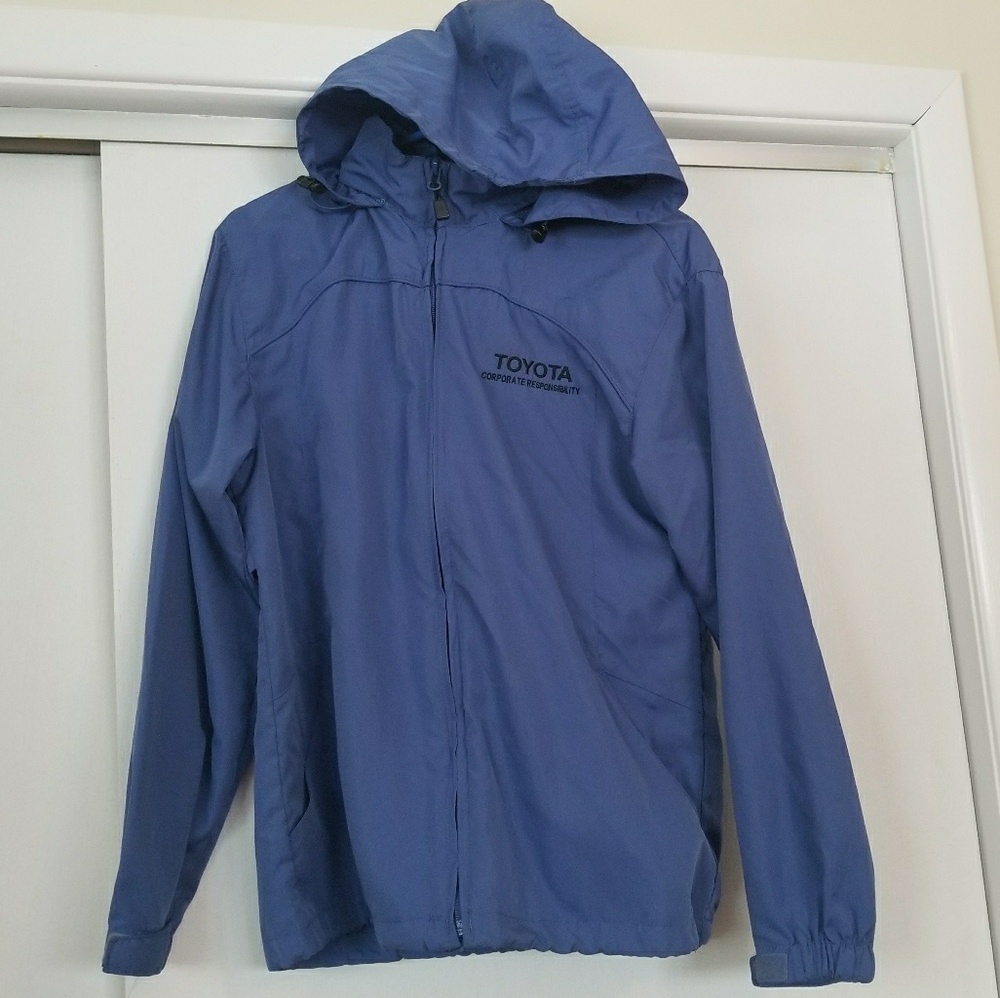 Rain jacket with hood